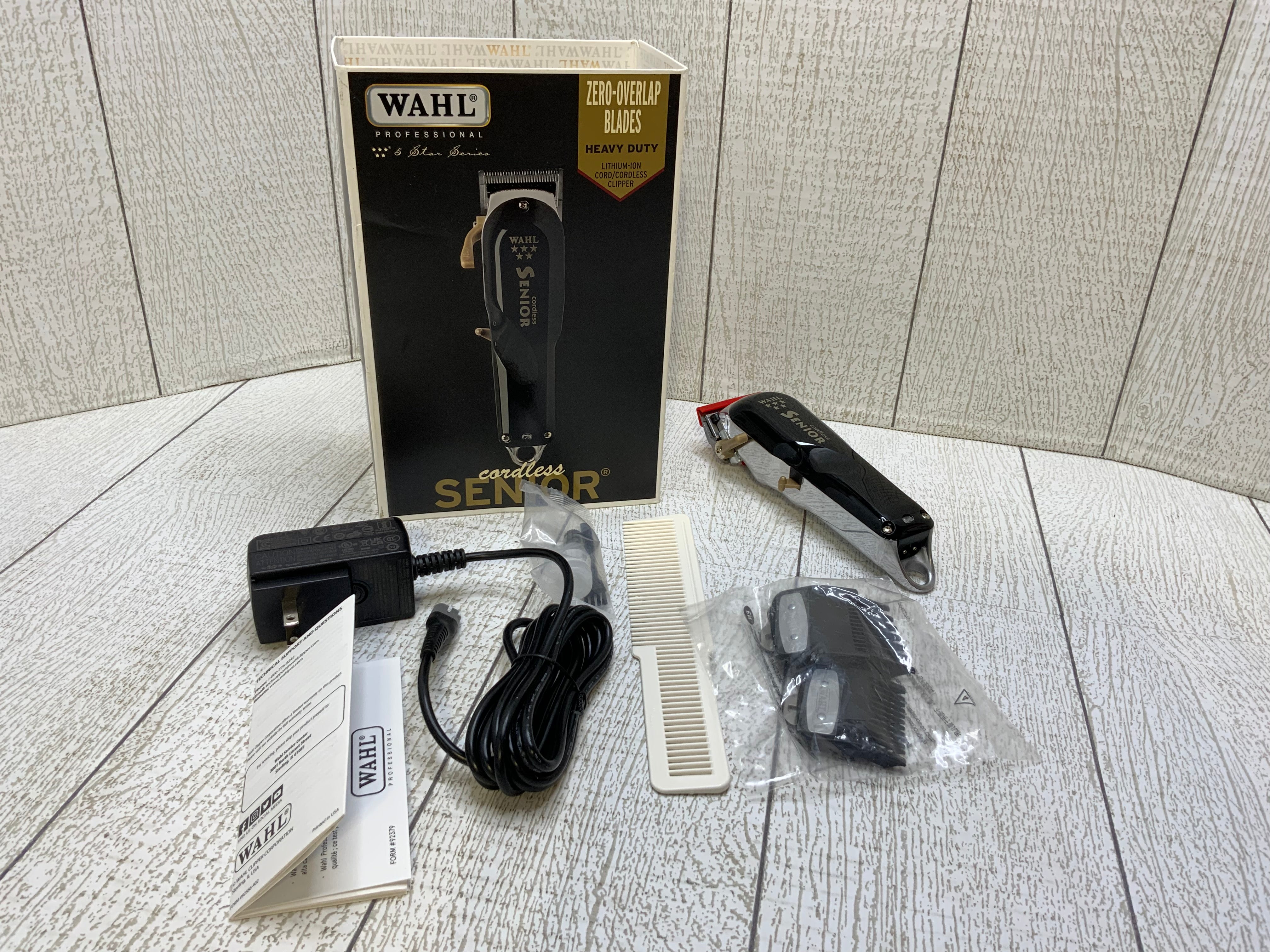 Wahl Professional 5-Star Series Cordless Senior Clippers 110-220 Volts (7957862220014)